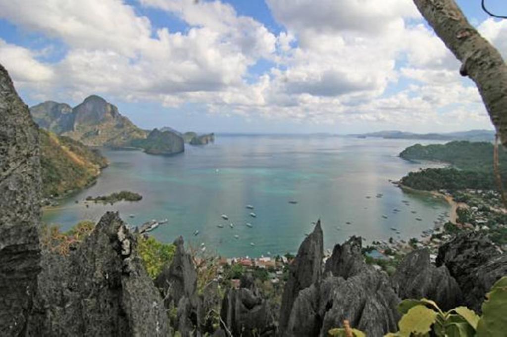Hotel La Salangane El Nido à Langi-langiban Extérieur photo